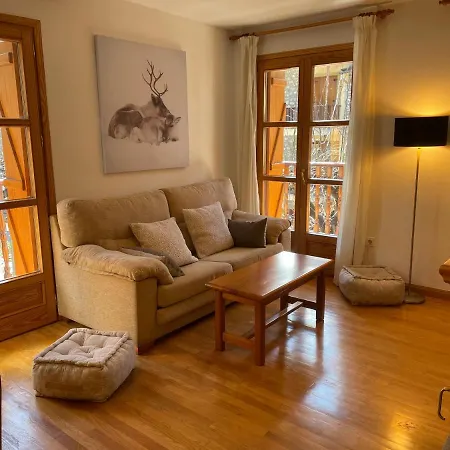 El Tilo De Benas Appartement