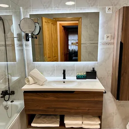 El Tilo De Benás * Benasque