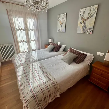 El Tilo De Benas Apartment